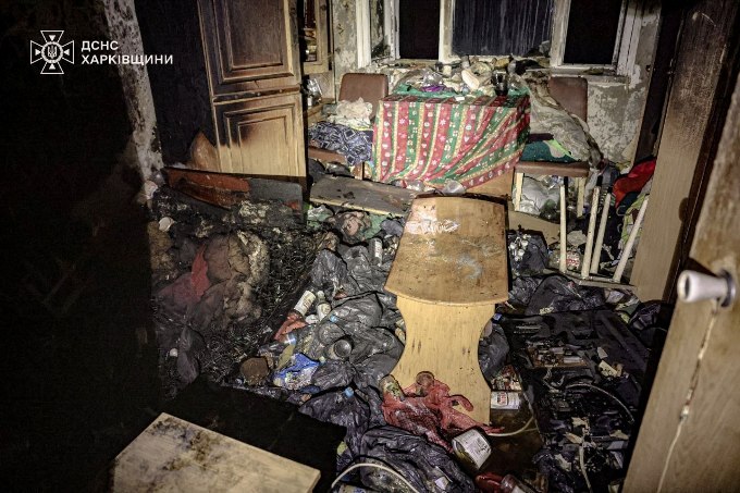 У Харкові внаслідок пожежі в багатоповерхівці загинули двоє людей